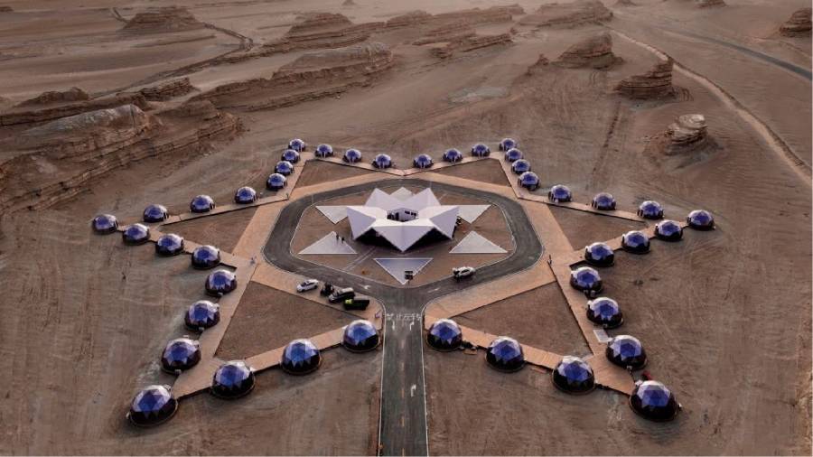 火星移民预演场——模拟外星环境的极端生存训练龙胜户外野奢帐篷实验项目